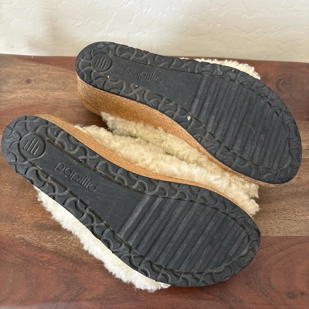 Birkenstock papillio Cream Fuzzy leather Platform Sandals. 10